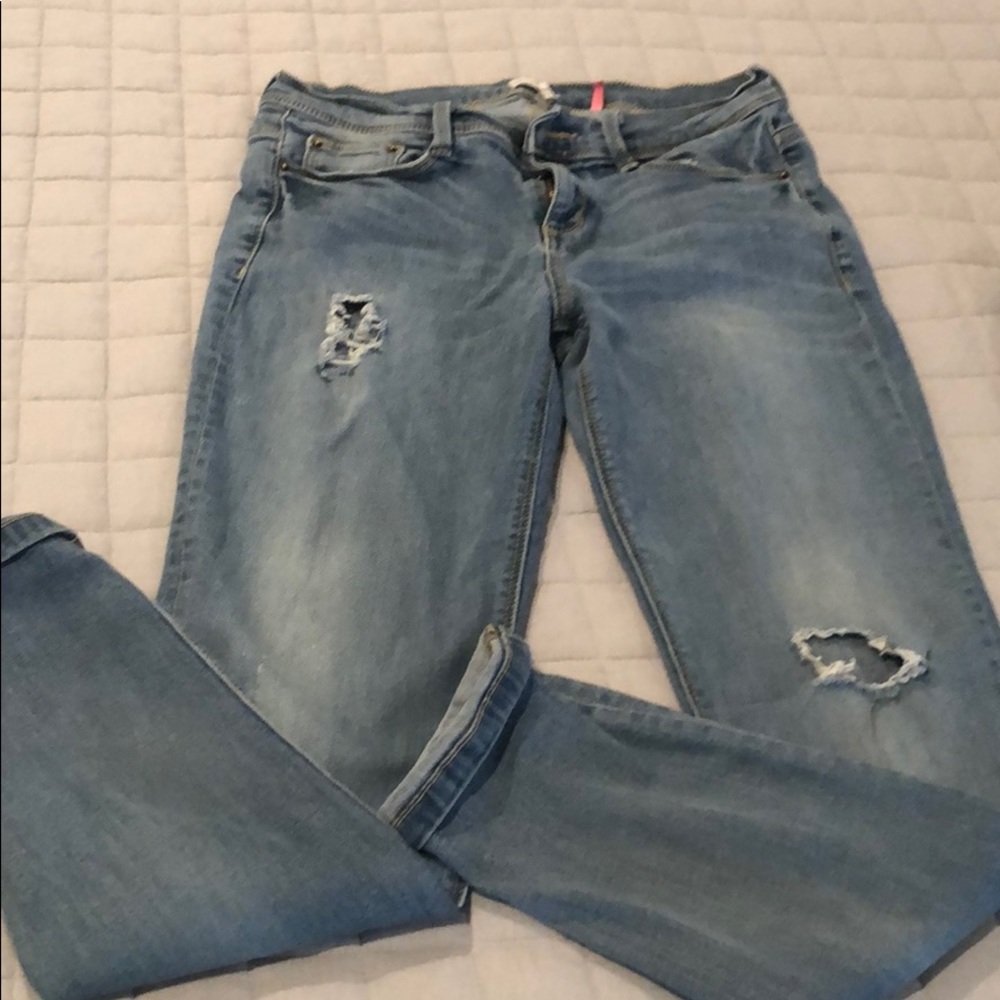 Sneak peek skinny boyfriend